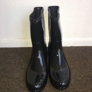UGG rain boots